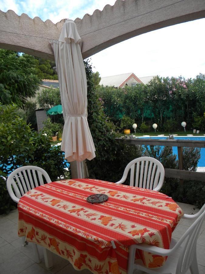 Chez Patrick Roujan B&B 외부 사진