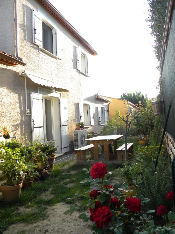 Chez Patrick Roujan B&B 외부 사진